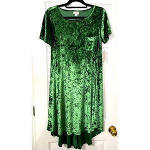 NWT LuLaRoe Elegant Carly, Size S, green velvet